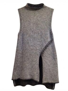ZARA Sleeveless Gray Knit Tunic Dress - Size Medium